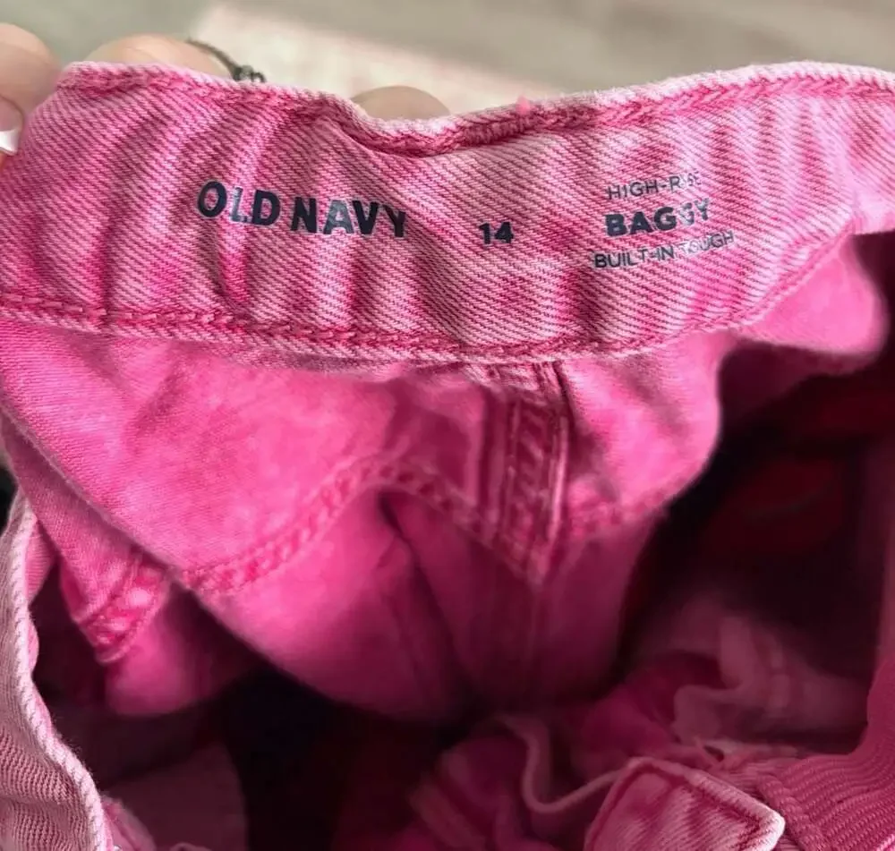 Girls Old Navy Super Baggy Wide-Leg Cargo Jeans in Pink Acid Wash-Girls 14